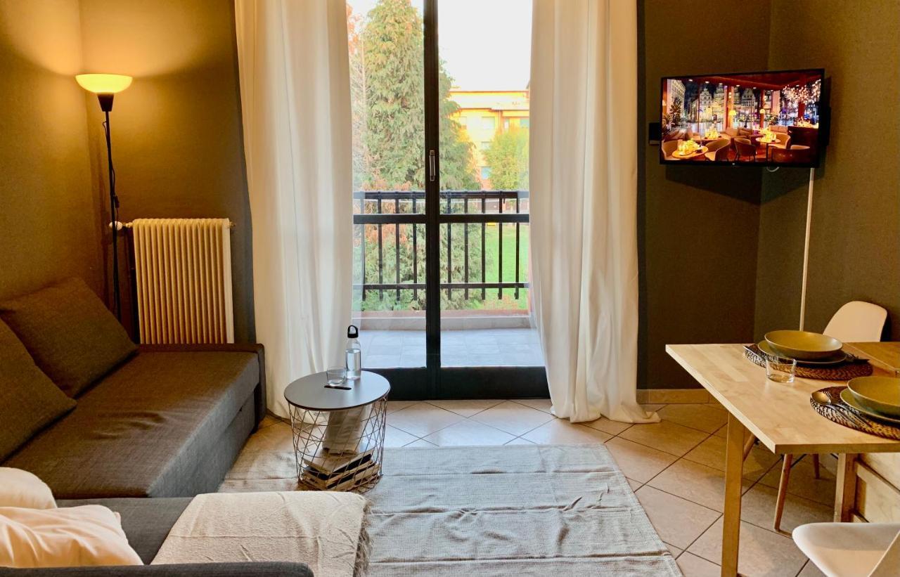 Gius' Apartment Elegante Vicino Ospedale Biella Gaglianico Экстерьер фото